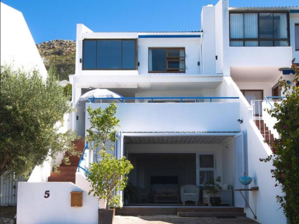 فيلا Casa Delfina بلدة سيمون المظهر الخارجي الصورة